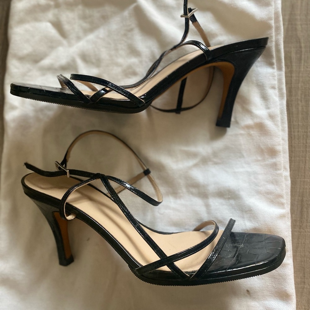 MNZ black Irene sandals
